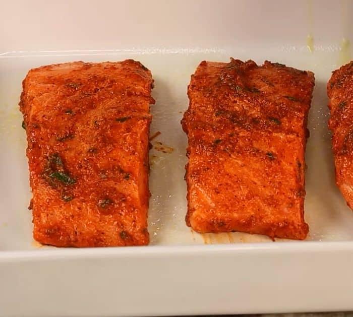 How to Make Lemon Butter Baked Salmon