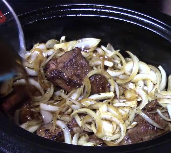 Add Beef Broth To Short Ribs - Crockpot Recipes