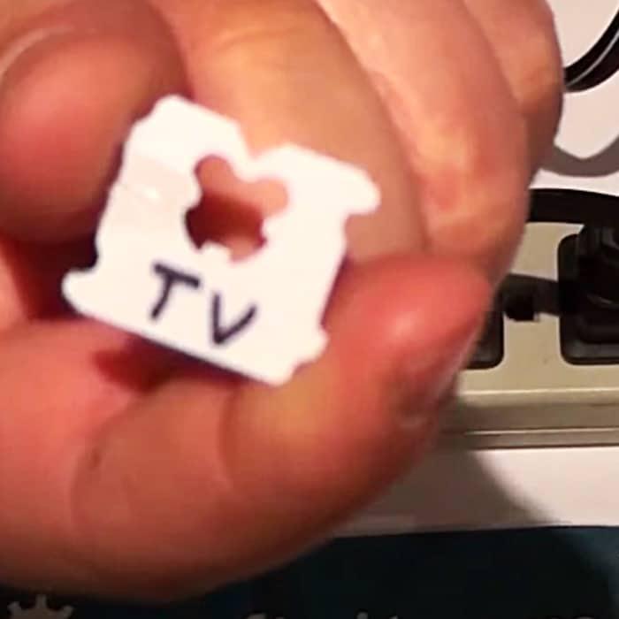 Bread Tab Hacks - How To Label Cables - Easy Cord Hack