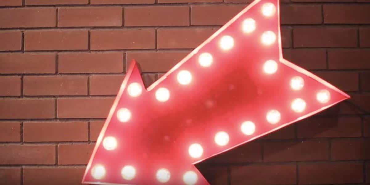 DIY Marquee Arrow Sign Makes for Great Ambience in Your Bar Area, Den or Anywhere!