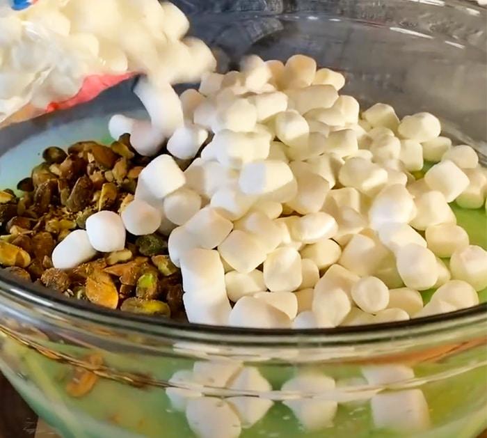 How To Make Watergate Salad - Pistachio Salad - Watergate Salad
