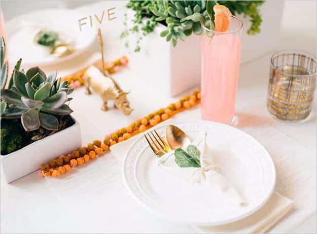 Pom Pom Placemats, an idea worth saving for later and a versatile idea that works in more than one room