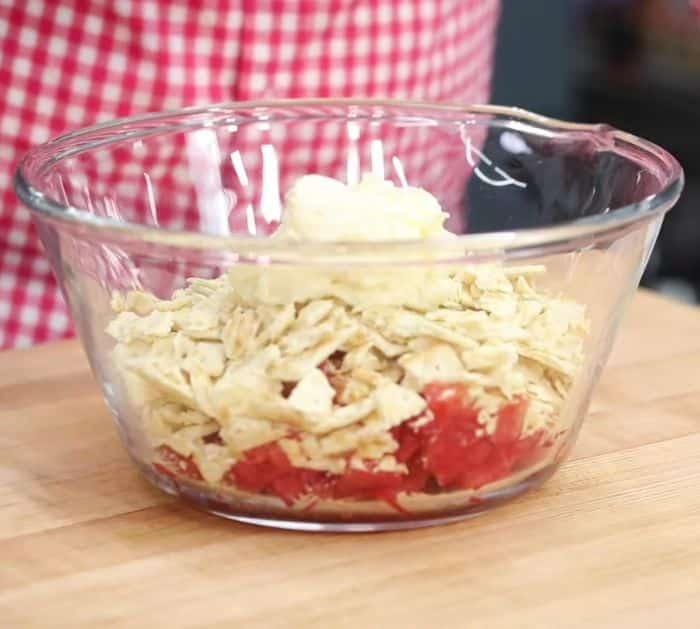 How To Make Fresh Tomato Cracker Salad