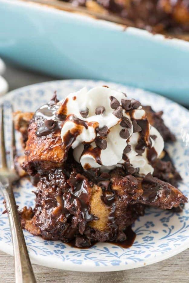 French Toast Recipes - Chocolate French Toast Casserole - Best Brunch Bites and Breakfast Ideas for French Toast - Stuffed, Baked and Creme Brulee Toasts With Fruit - Healthy Sugar