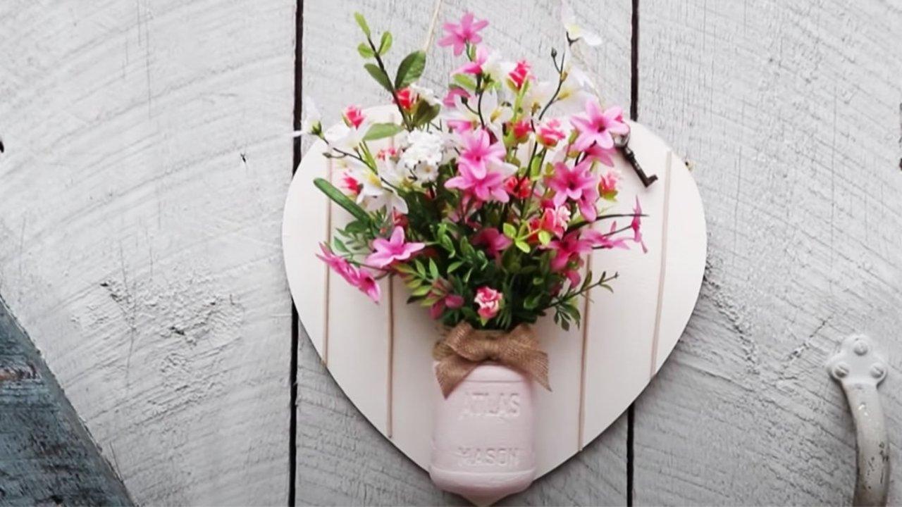 3 Dollar Tree DIY Valentines Day Wreath Ideas