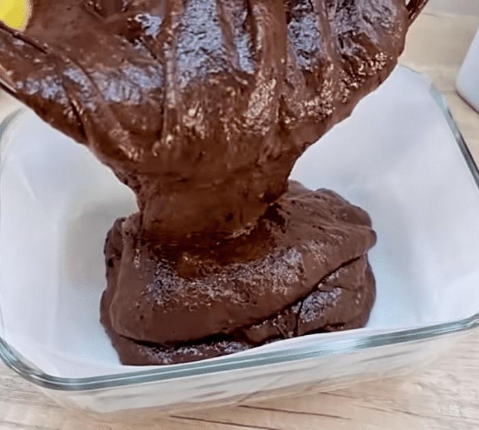 2-Ingredient No-Bake Chocolate Dessert Instructions