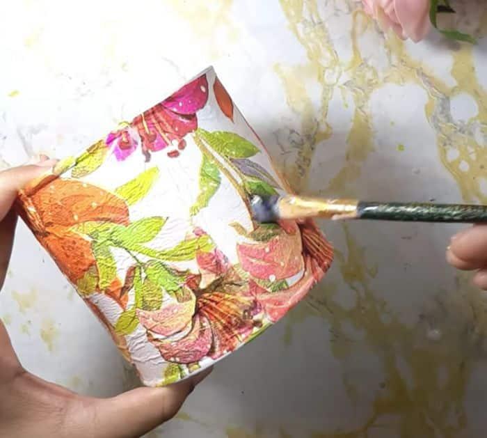How To Repurpose Tin Can Into Storage