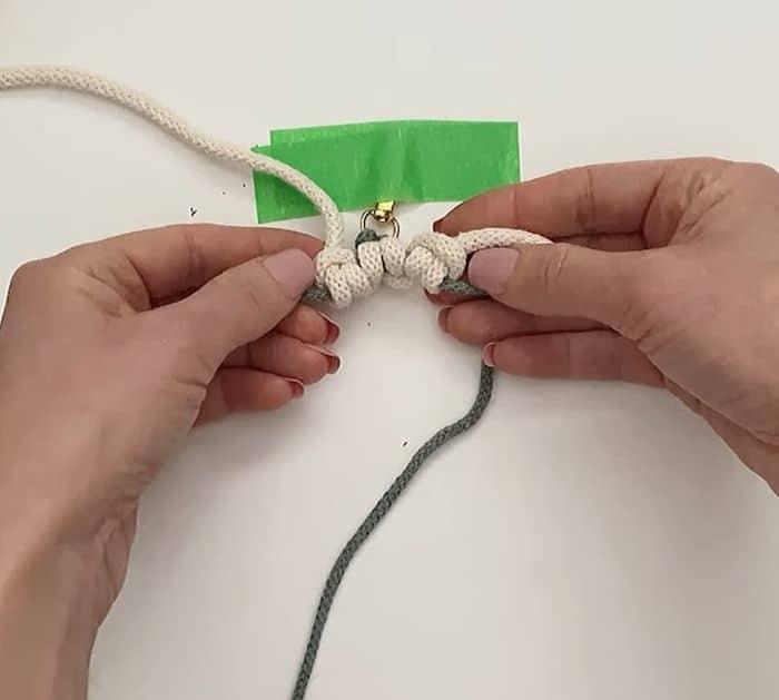Easy Macrame Daisy Keychain Materials