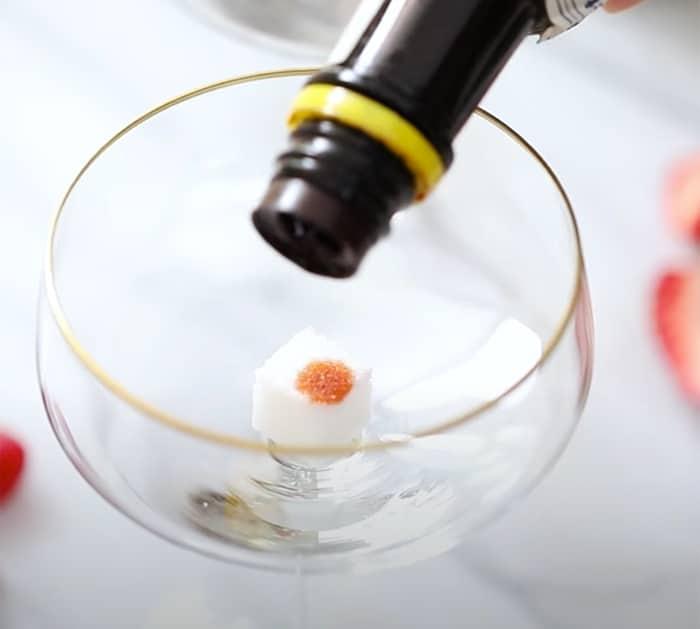 Easy New Years Eve Champagne - New Years Drinks - Adult Drinks