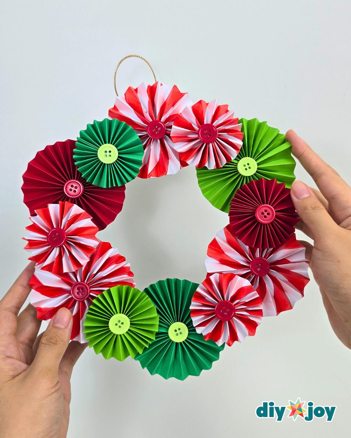 Christmas Paper Wreath — what's popular now