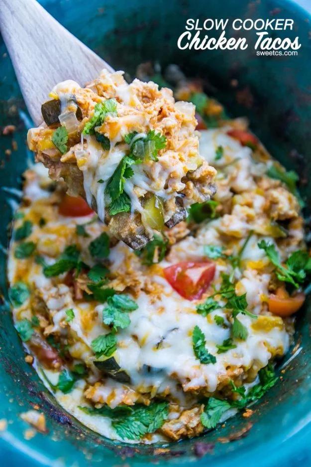 Slow cooker chicken tacos with ground chicken, peppers and zucchini, an easy healthy crockpot dinner