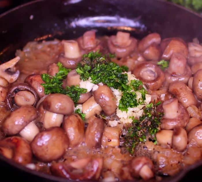 How To Make Skillet Garlic Butter Mushrooms