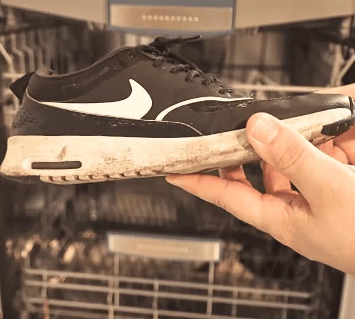 How to Wash Dirty Shoes Properly