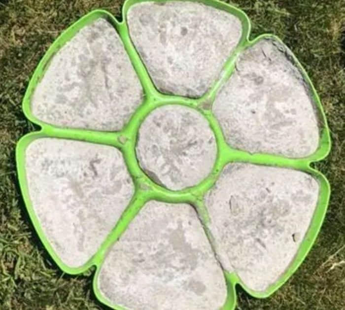 Easy DIY Dollar Tree Craft Idea