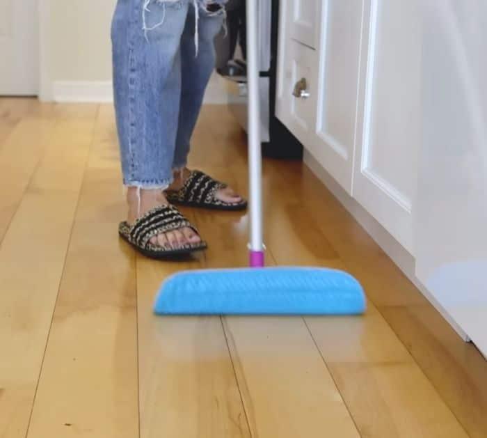 Easy DIY Cleaning Solution