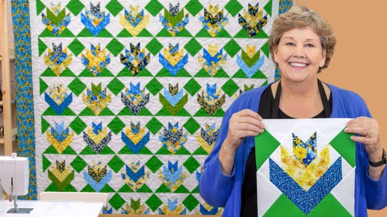 Easy Mountain Lily Quilt With Jenny Doan