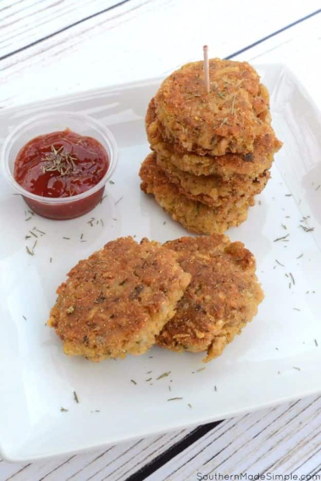 Best Country Cooking Recipes - Southern Style Salmon Croquettes - Easy Recipes for Country Food Like Chicken Fried Steak, Fried Green Tomatoes, Southern Gravy, Breads and Biscuits,