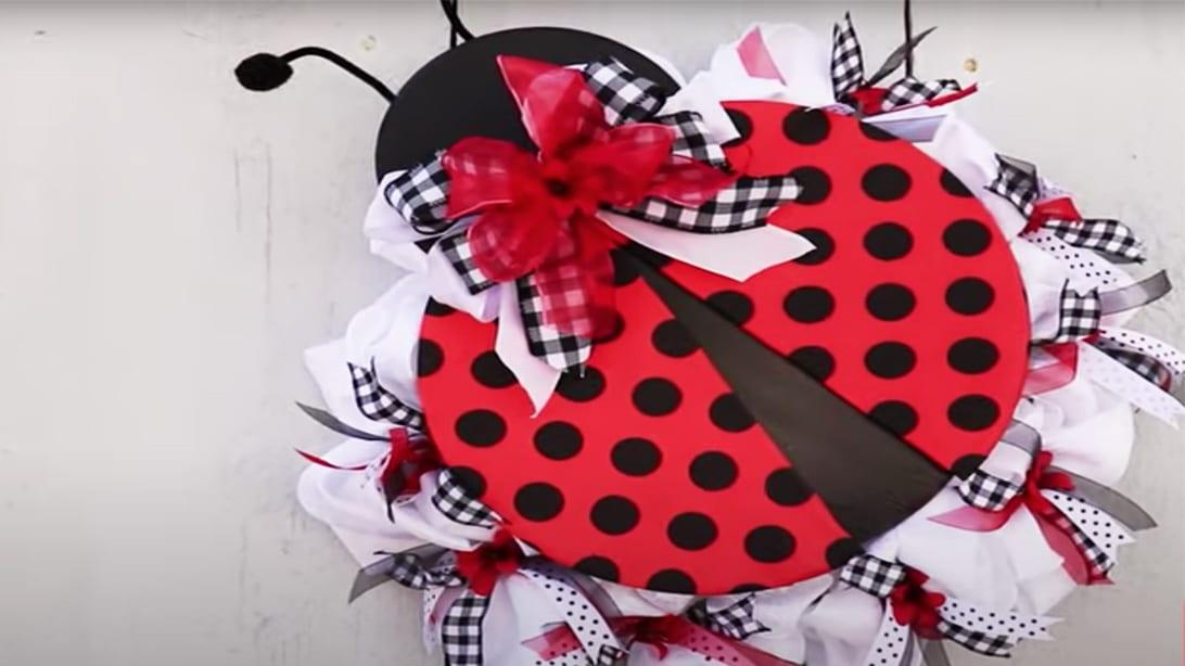 DIY Dollar Tree Ladybug Wreath