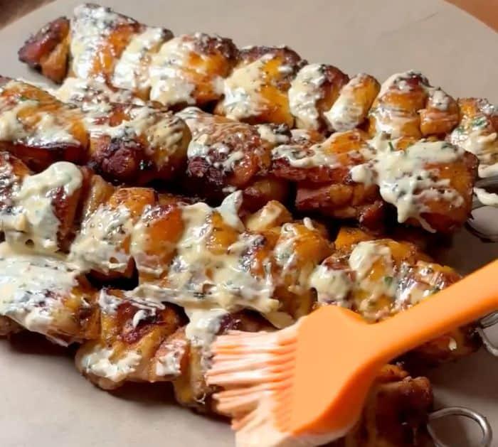 How to Make Spicy Garlic Parmesan Chicken Skewers