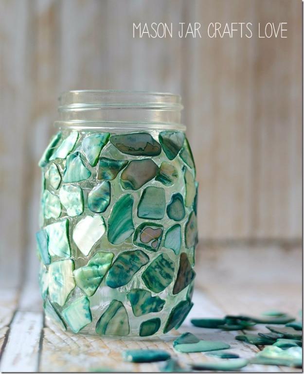 Mosaic Mason Jar, an easy project ready in under an hour and a budget friendly way to repurpose an old jar