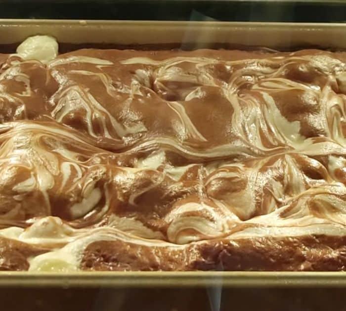 How To Make Old-Fashioned Earthquake Cake