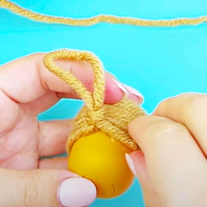 Easy DIY Dog - Cheap Craft Ideas - DIY Dog From Yarn