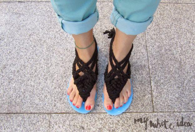 Macrame Sandals DIY, a beautiful macrame craft to try at home and an easy macrame project for beginners