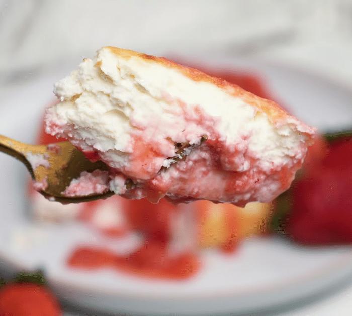 Easy Air-Fried Strawberry Cheesecake Recipe