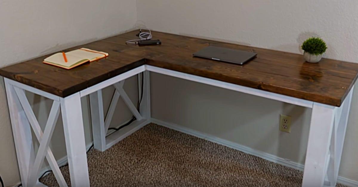 DIY Farmhouse Computer desk for under $100