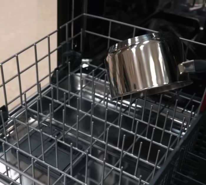 How to Correctly Load Your Dishwasher Pots