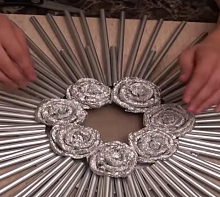 Learn to make DIY Straw Wall Art