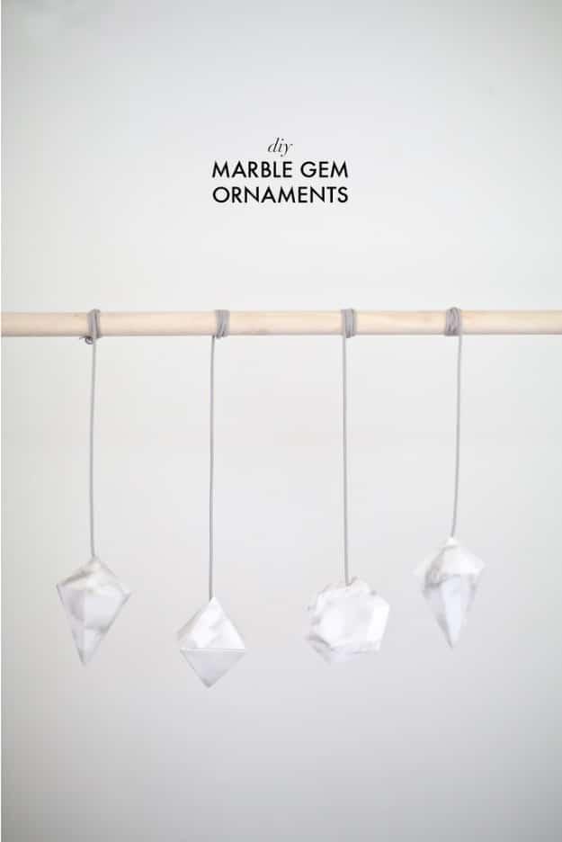 DIY Faux Marble Gem Ornaments, a faux marble project worth trying this season and worth bookmarking for your next project