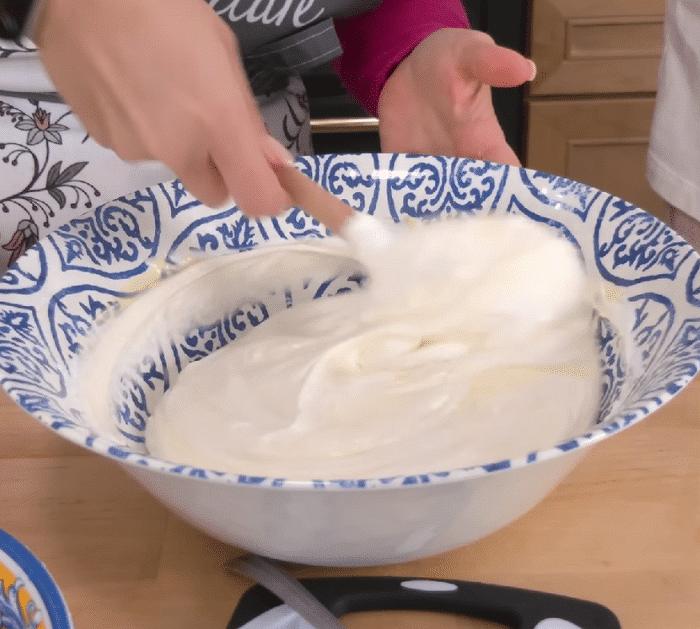 How to Make Strawberry Icebox Cake