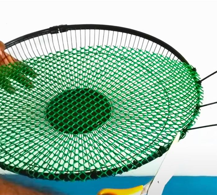 How To Make A Plant Hanging Basket From A Fan Grill | Upcycled Projects