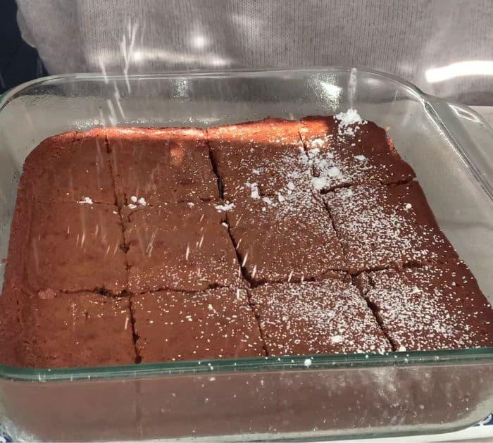How to Make Gingerbread Blondies