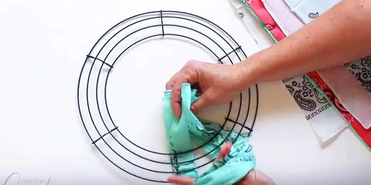 If You Love Bandanas, You Have To See This Crazy Cool Idea!