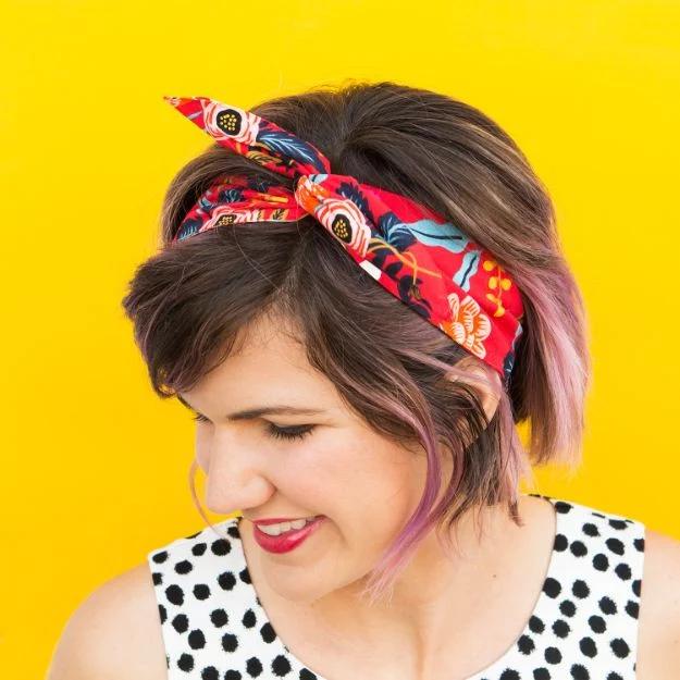 DIY No-Sew Wire Headband, quick to put together in an afternoon and a clever way to use scraps you already have