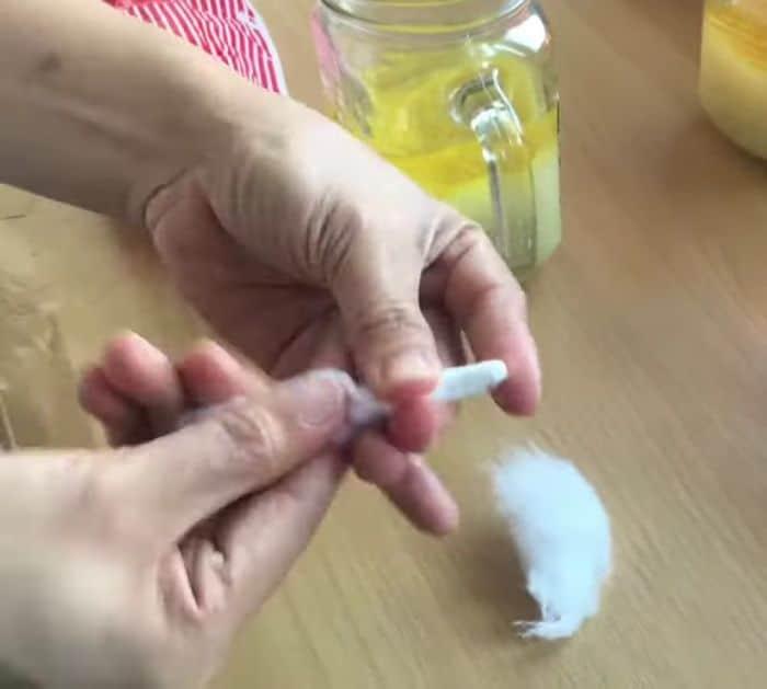 How To Make A DIY Emergency Lamp