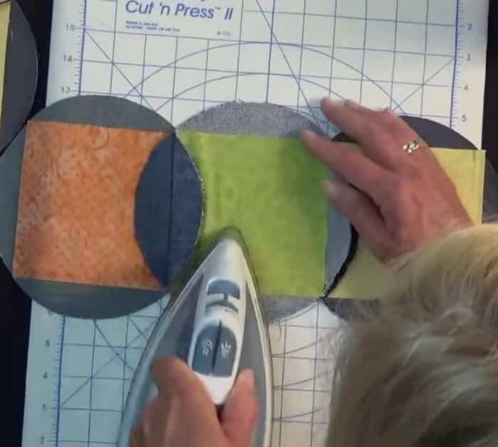 Easy Charming Circles Quilt Using Old Denim & Fabric Scraps
