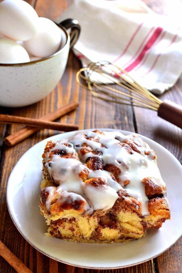 French Toast Recipes - Cinnamon Roll French Toast Casserole - Best Brunch and Breakfast Ideas for French Toast - Stuffed, Baked Toasts With Fruit - Healthy Sugar Free, Gluten Free