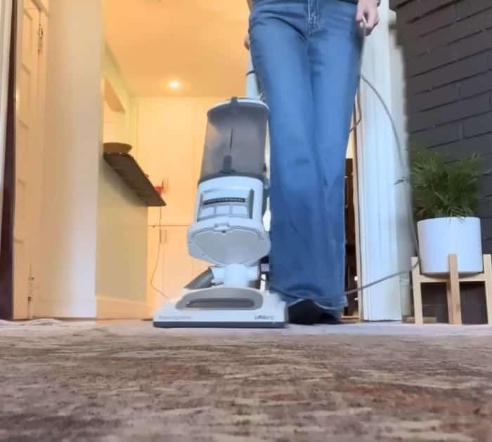 10 Easy Ways To Reduce Dust In Your House