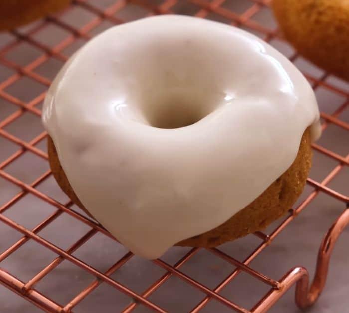 Super Easy Pumpkin Donuts Recipe Instructions