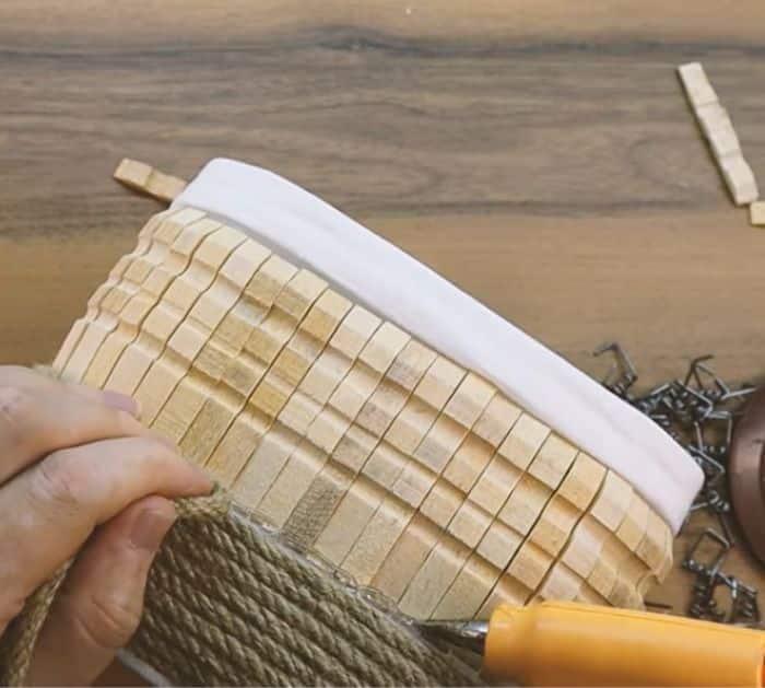 DIY Basket Made From Plastic Bottle and Jute Rope Project