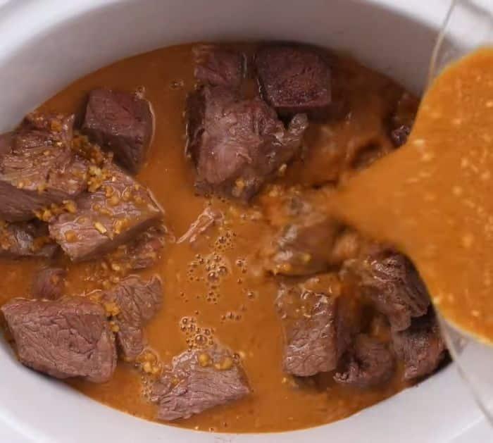 Slow Cooker Beef Tips Recipe Instructions