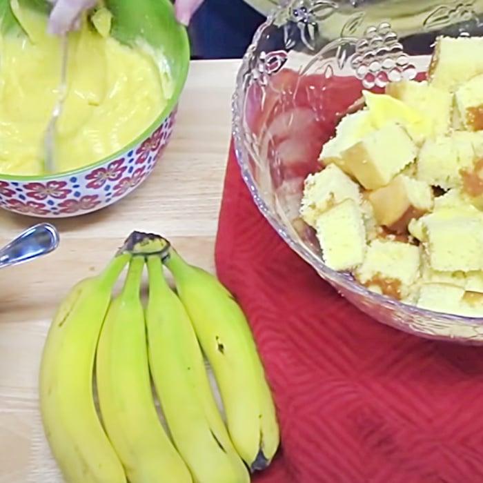 How To Make A Punch Bowl Cake - Strawberry Punch Bowl Cake - English Sherry Trifle