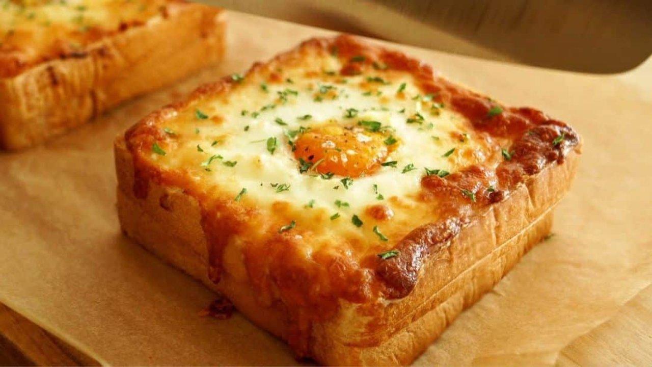 Crispy Egg Cheese Toast