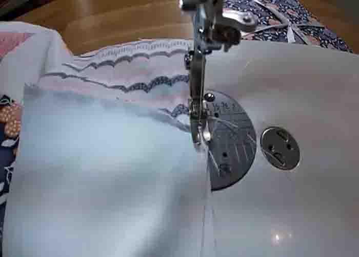 Sewing the side step quilt