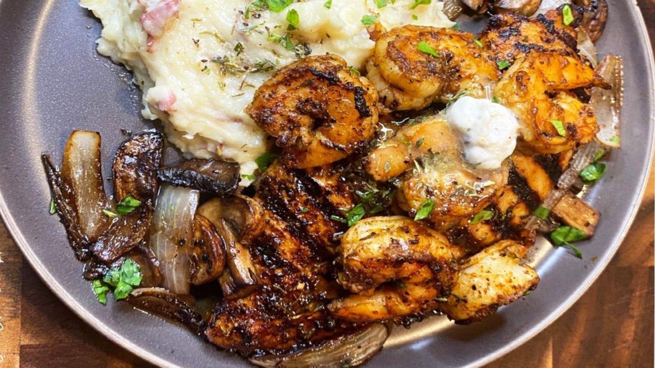 Applebee’s Bourbon Chicken and Shrimp Copycat Recipe