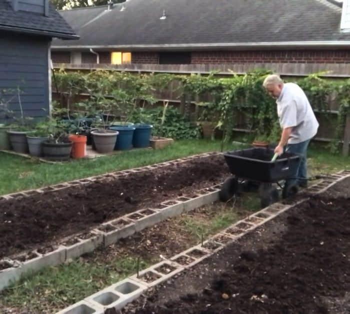Can you reuse your potting soil