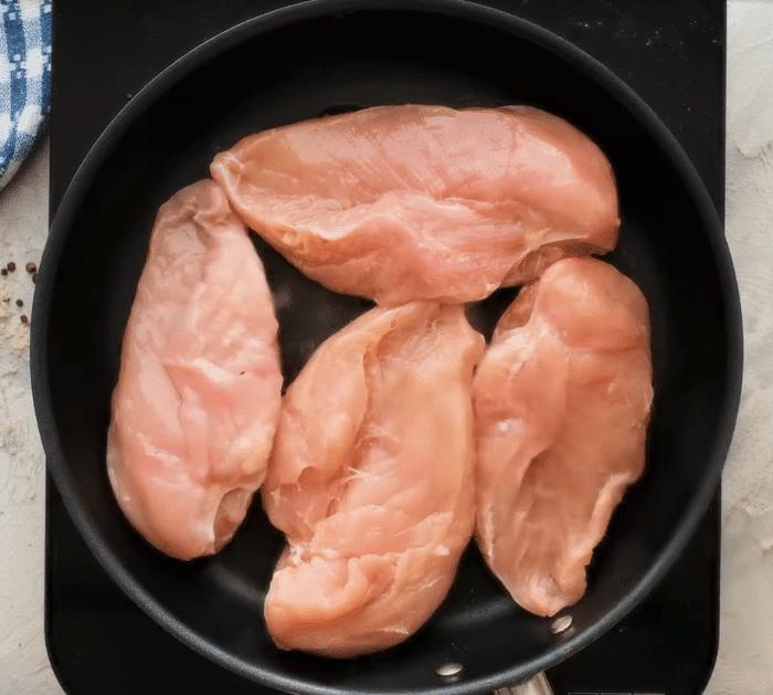 How to Make Creamy Balsamic Mushroom Bacon Chicken